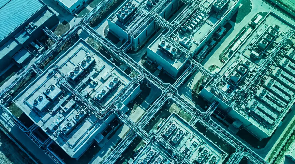 Diagram showing nine lateral movement techniques mapped to MITRE ATT&CK framework with network-level defenses